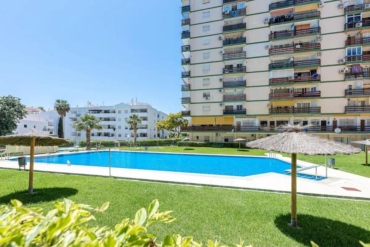 Benalmadena - New Nordic Style & Sunny Studio Appartement Buitenkant foto